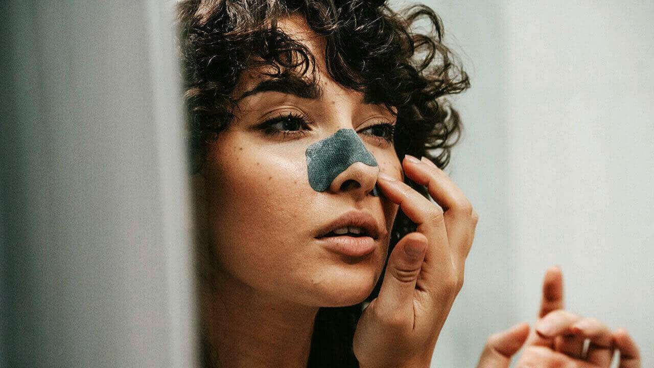 Why You Should Never Ignore Massive Blackheads on Nose and Lips